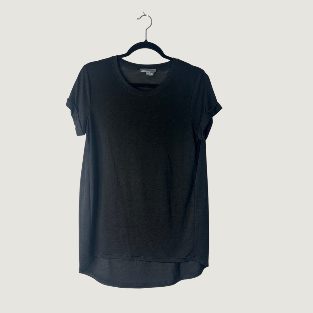 Vince T-Shirt Womens XS Black Cuffed Sleeve High Low Hem Quiet Luxury Minimalist